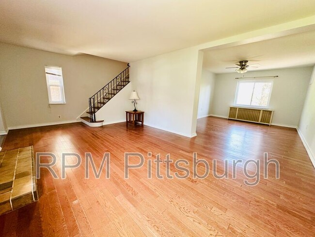 property at 6517 Rosemoor St