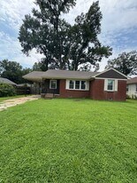 1801 Myrna Ln in Memphis, TN - Building Photo