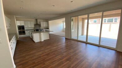 24603 Fair Oaks Ln in Menifee, CA - Building Photo - Building Photo