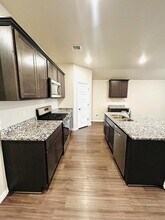 4413 Palmetto Bluff Dr in Mustang, OK - Building Photo - Building Photo