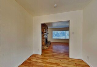 2711 N 27th St in Phoenix, AZ - Foto de edificio - Building Photo