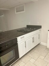 14 Mayfair Pl, Unit 14A Mayfair Place in Trumbull, CT - Building Photo - Building Photo