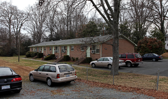 Springwood in Charlotte, NC - Building Photo - Building Photo