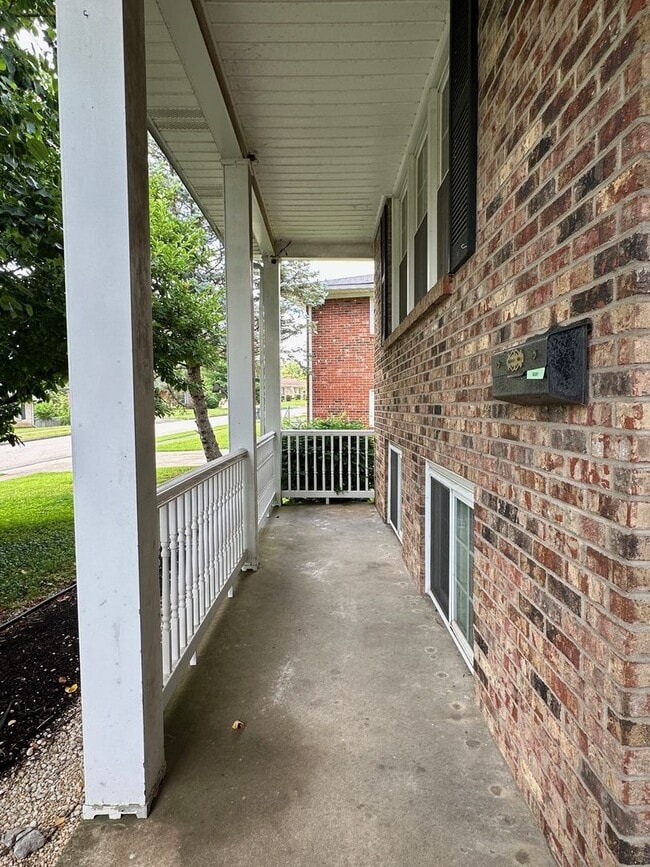 3486 Ormond Cir in Lexington, KY - Building Photo - Building Photo
