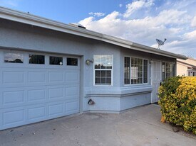 9800 E Lakeshore Dr in Prescott Valley, AZ - Building Photo
