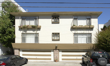 643 Beacon St in Oakland, CA - Foto de edificio - Building Photo