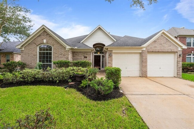 property at 21922 Rivergate Ct