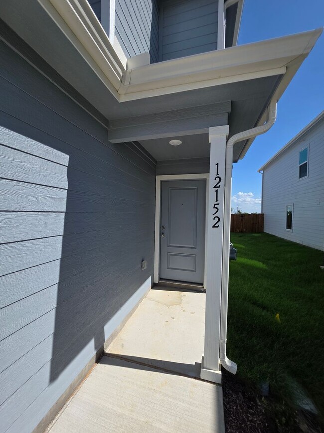 12152 Morgan Dr in Aubrey, TX - Building Photo - Building Photo