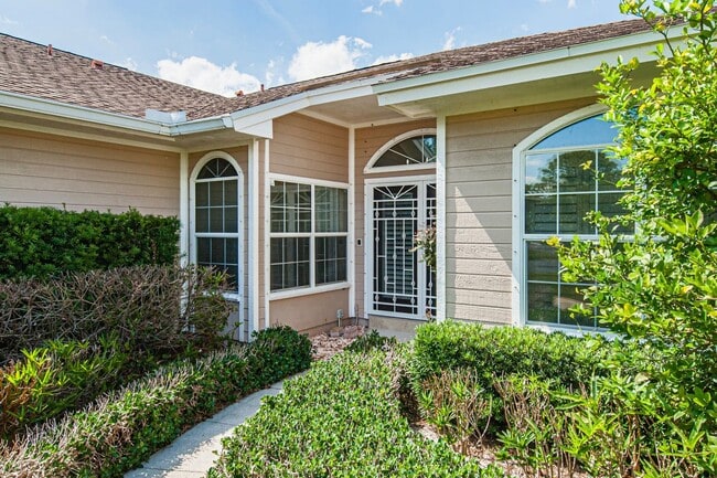 property at 710 Timber Ridge Trail SW