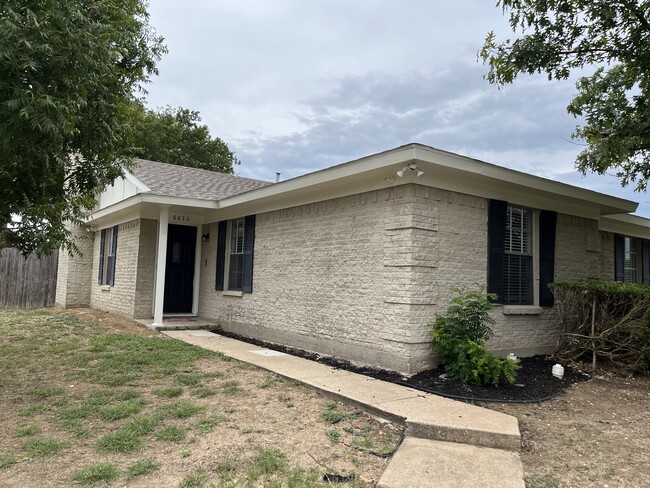 property at 8836 Hidden Hill Dr
