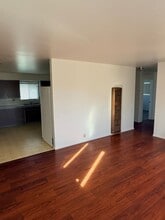 9278 11th Ave in Hesperia, CA - Building Photo - Building Photo