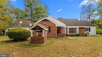 2 Bailey Dr in Washington Crossing, PA - Building Photo - Building Photo