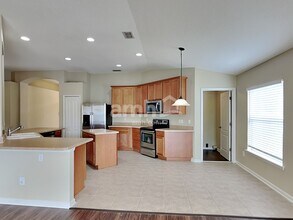 3071 White Heron Trl in Orange Park, FL - Building Photo - Building Photo