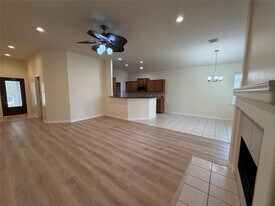 15814 Granite Mountain Trail in Houston, TX - Building Photo