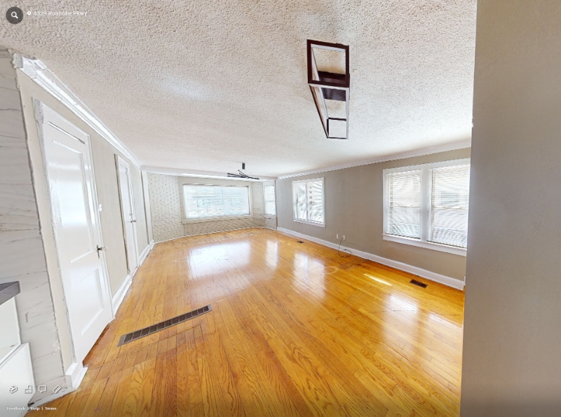 4329 Roanoke Pkwy in Kansas City, MO - Foto de edificio