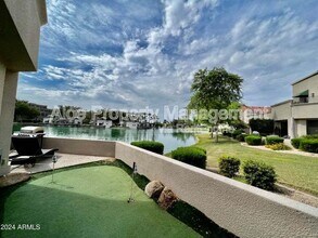 8989 N Gainey Center Dr in Scottsdale, AZ - Building Photo - Building Photo