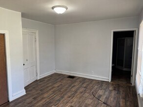 1709 Francis St in St. Joseph, MO - Building Photo - Building Photo