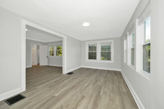 3343 Carrollton Ave in Indianapolis, IN - Building Photo - Building Photo