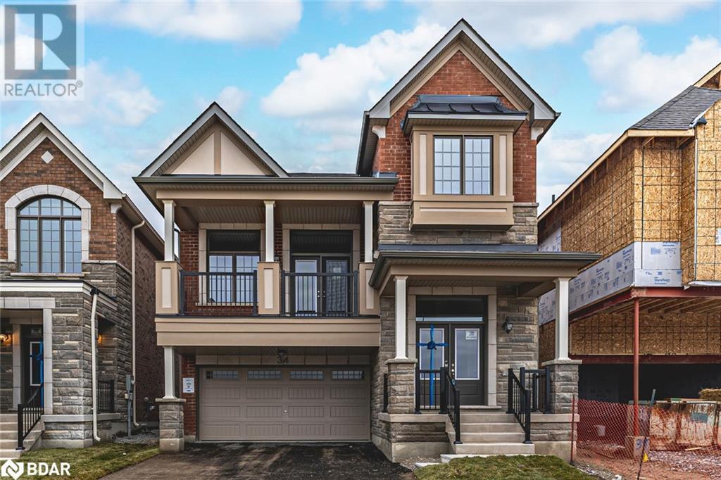 34 Betterridge Trl in Barrie, ON - Building Photo