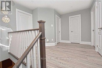 3811 Tacc Dr in Mississauga, ON - Building Photo - Building Photo