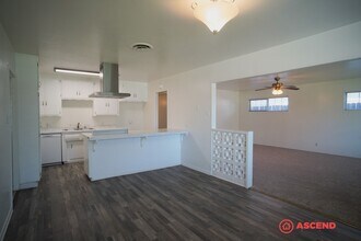 3121 Beaumont Ct in Bakersfield, CA - Building Photo - Building Photo