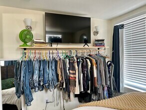 2463 N Maxie Way in Meridian, ID - Foto de edificio - Building Photo