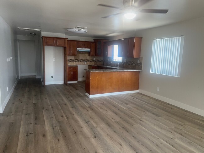 843 W 76th St, Unit 843 W. 76th Street in Los Angeles, CA - Building Photo - Building Photo