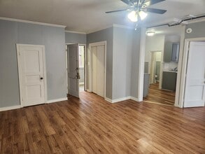 8 E Railroad St in Sandwich, IL - Building Photo - Building Photo