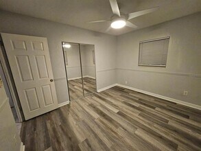 2562 33rd Ave N in St. Petersburg, FL - Building Photo - Building Photo