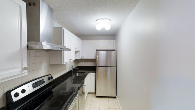 10 Murdock St, Unit 2-7A