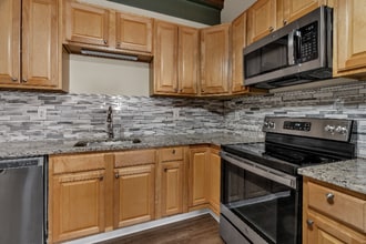 83 Main St, Unit 11 in Woonsocket, RI - Building Photo - Building Photo