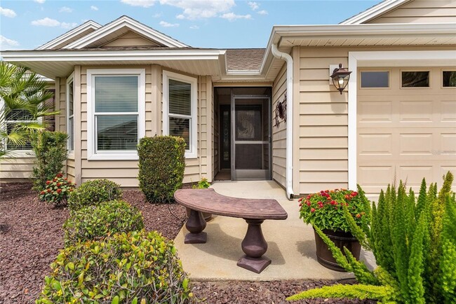 2247 Valley Oak St in the Villages, FL - Building Photo - Building Photo