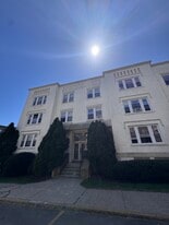 6 Radcliffe Rd in Boston, MA - Building Photo