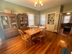 374 Highland Ave, Unit A in Somerville, MA - Building Photo - Building Photo