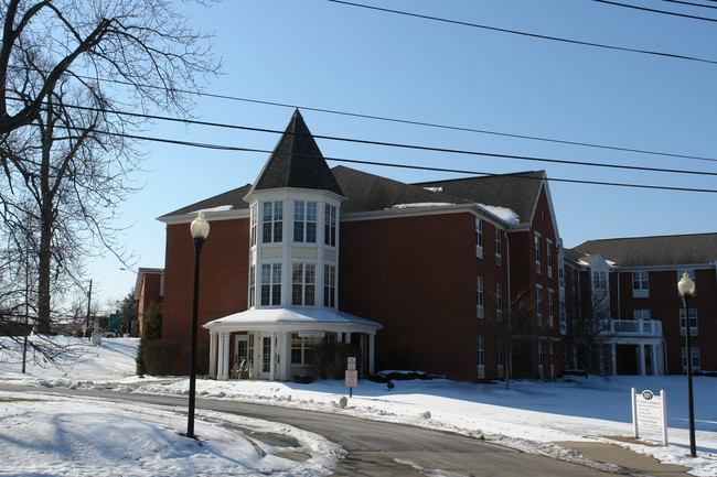 Sacred Heart Village in Louisville, KY - Building Photo - Building Photo