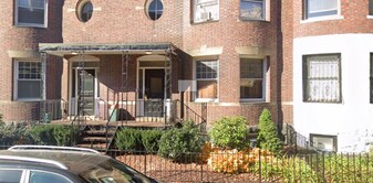 51 Hemenway St, Unit #B1 in Boston, MA - Building Photo