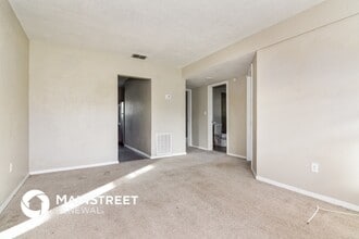 2184 Colonial Ave in Lakeland, FL - Building Photo - Building Photo