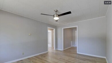 319 N St Paul St in Wichita, KS - Building Photo - Building Photo