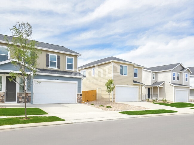 10101 Potomac St in Commerce City, CO - Building Photo - Building Photo