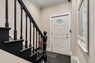 32 Richardson St in Somerville, MA - Building Photo - Building Photo