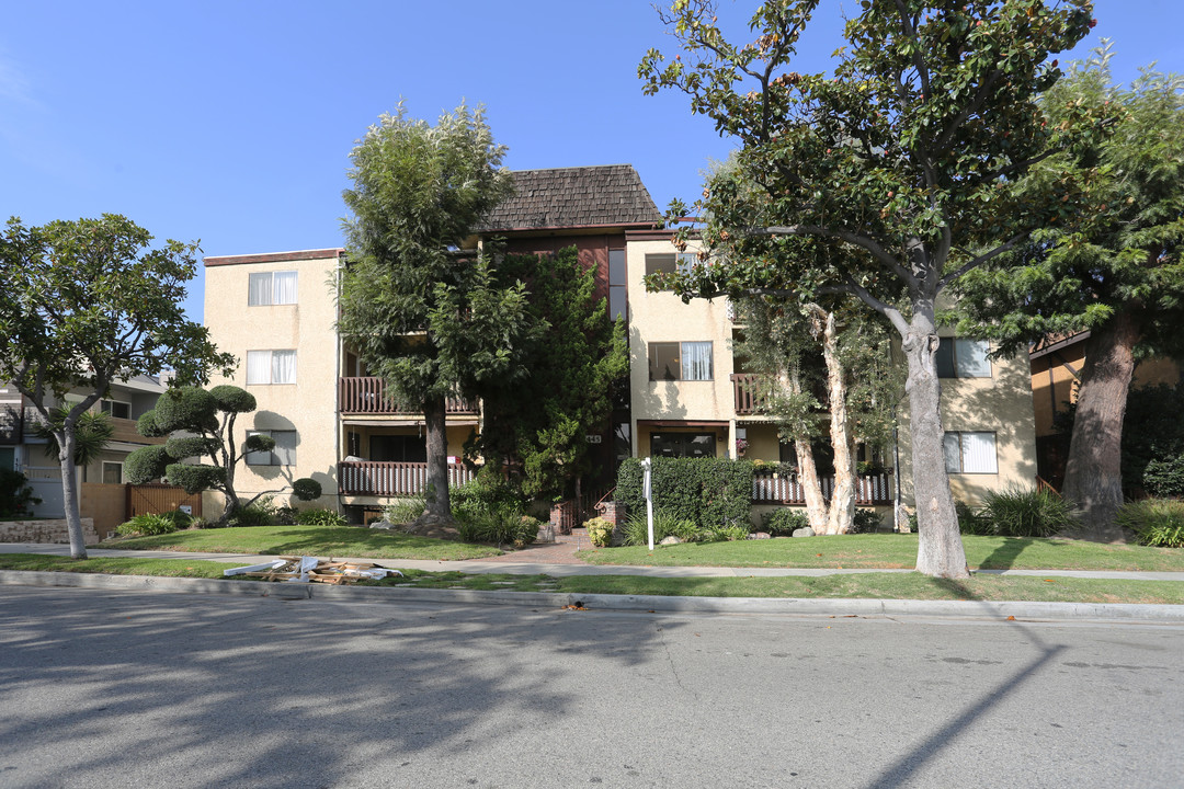 445 Ivy St in Glendale, CA - Building Photo