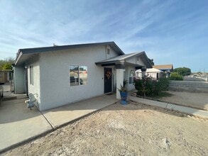140 N 16th Ave in Yuma, AZ - Building Photo - Building Photo