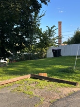 676 Hampden St in Holyoke, MA - Building Photo - Building Photo