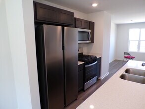 6610 Linden Trl in Wonder Lake, IL - Building Photo - Building Photo