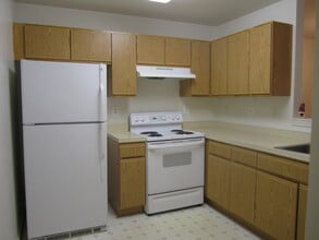 11333 King George Dr in Silver Spring, MD - Building Photo - Building Photo