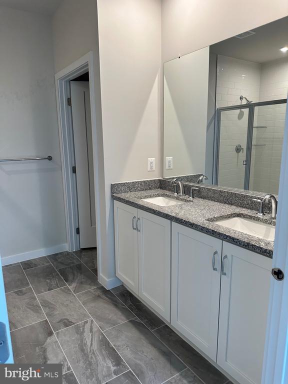 22272 Rivanna Shore Terrace in Ashburn, VA - Building Photo - Building Photo