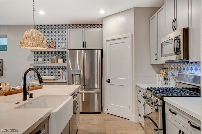 3209 Vittoria Ave in Henderson, NV - Building Photo - Building Photo