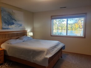 5 Round Lake Trail in Little Canada, MN - Building Photo - Building Photo