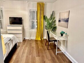 115 Penn St, Unit Unit 3 in Camden, NJ - Foto de edificio - Building Photo