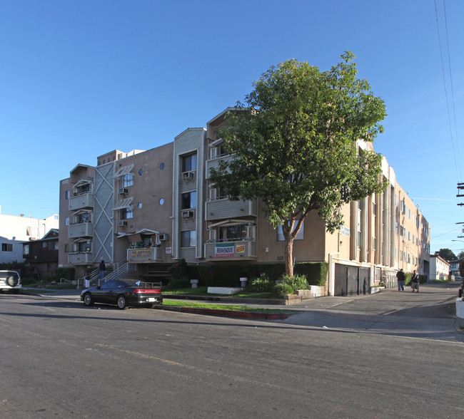 Ave 51 Apartments in Los Angeles, CA - Building Photo - Building Photo